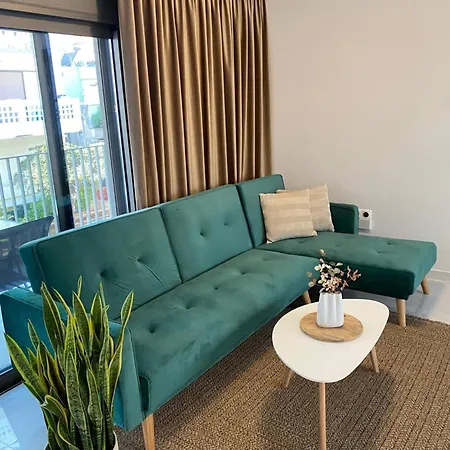 Stylish Near The Sea In Chania Daire Hanya