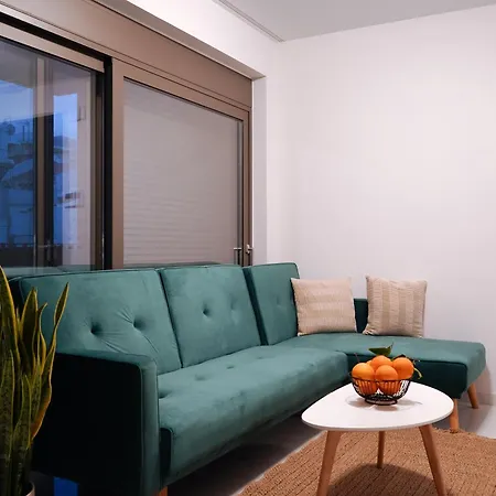 Stylish Near The Sea In Chania Daire Hanya